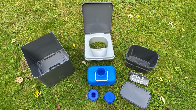 Trelino Evo toilet disassembled