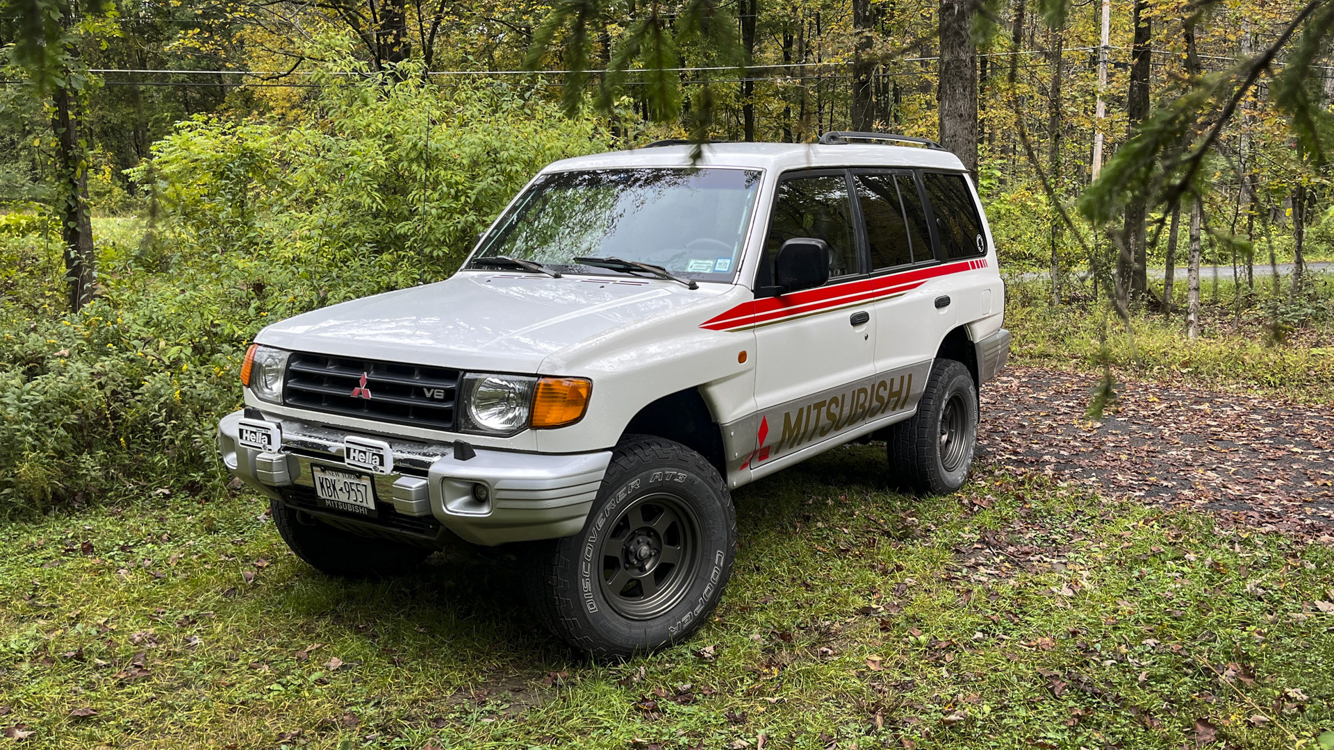 1998 Mitsubishi Montero with rally graphics.