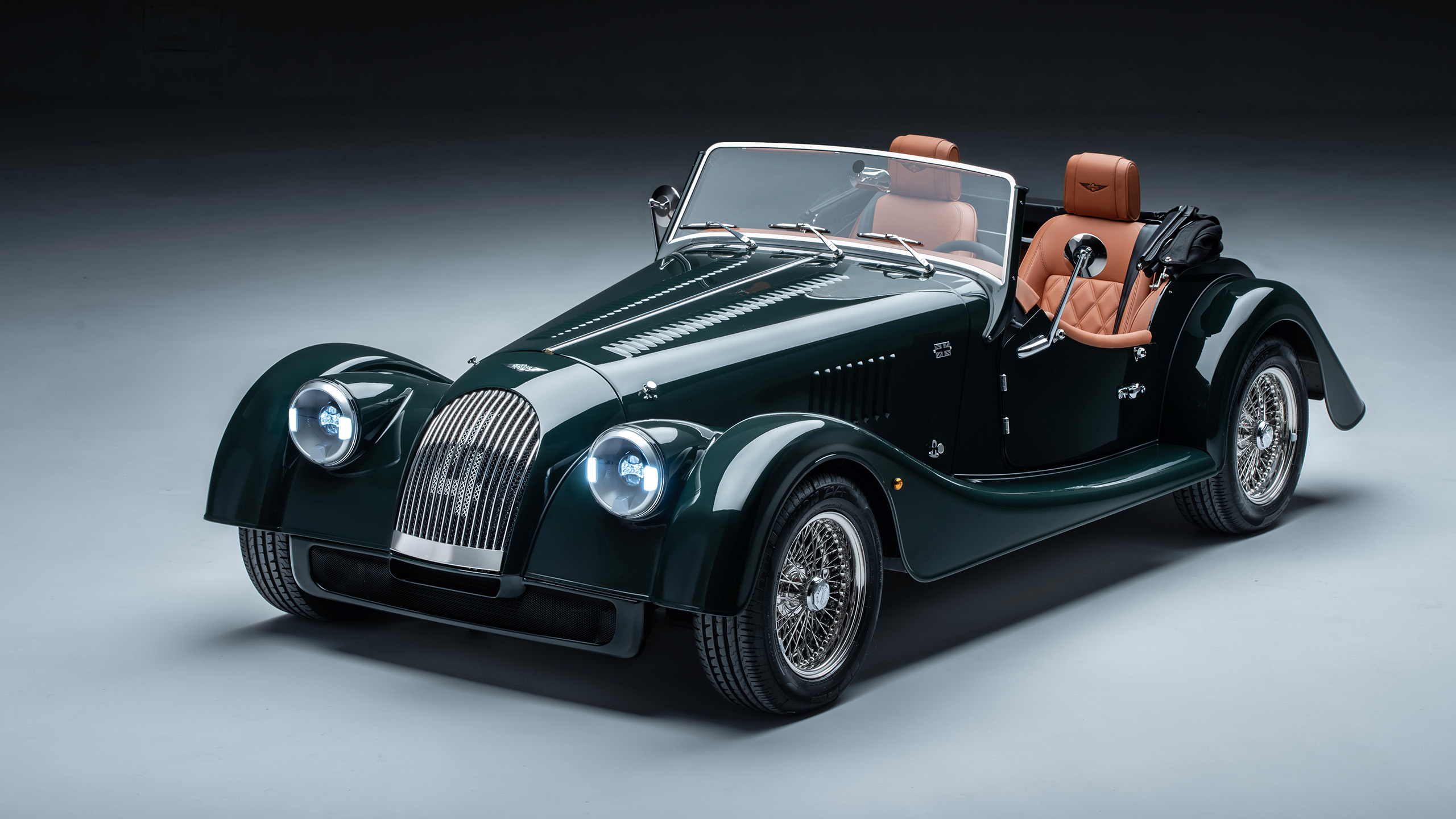 Morgan Plus Four three-quarter front image