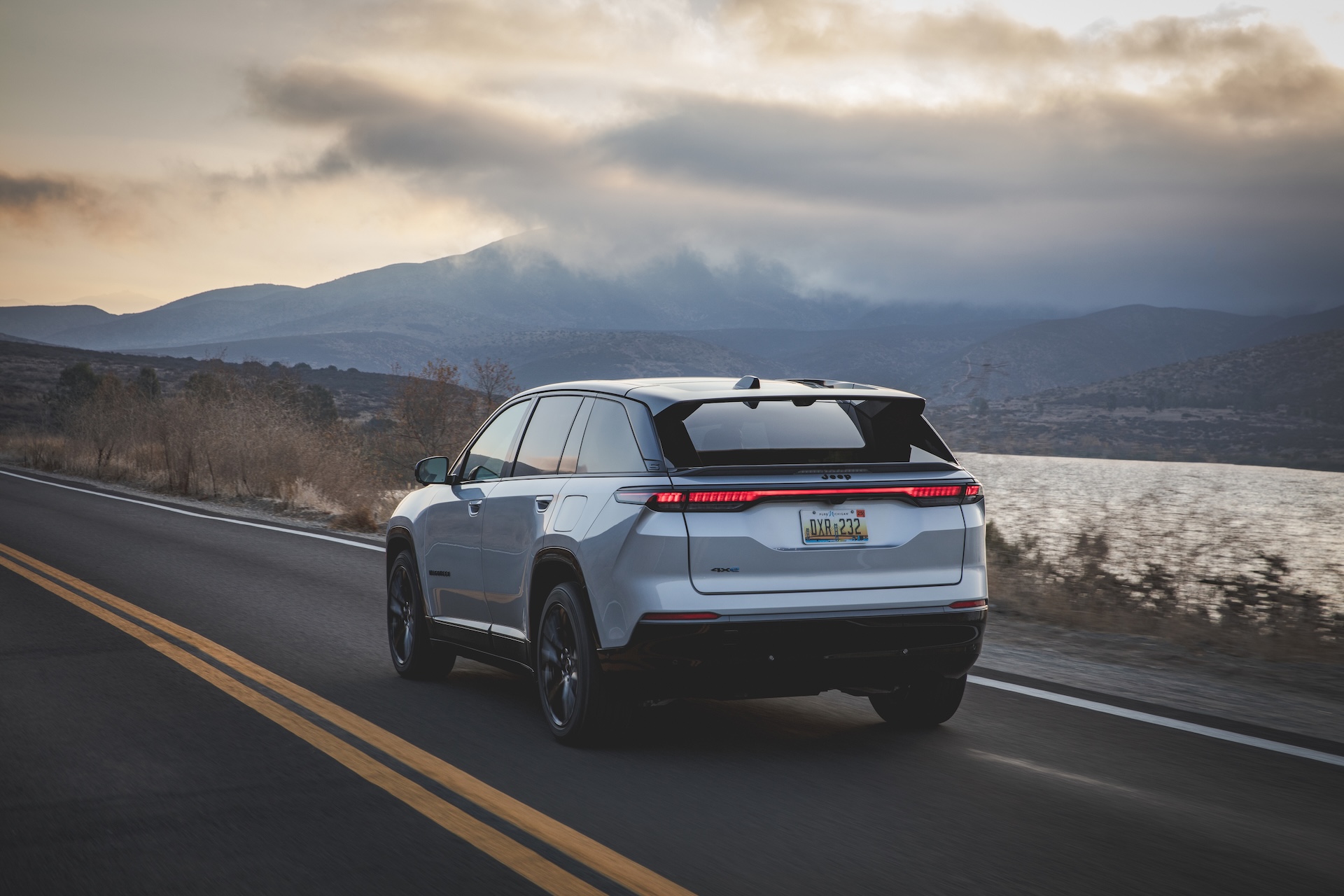 2024 Jeep® Wagoneer S Launch Edition