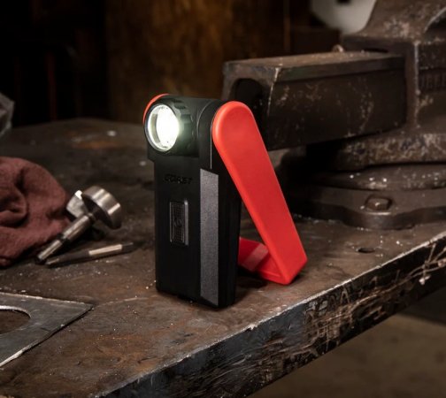  magnetic work light for everyday carry