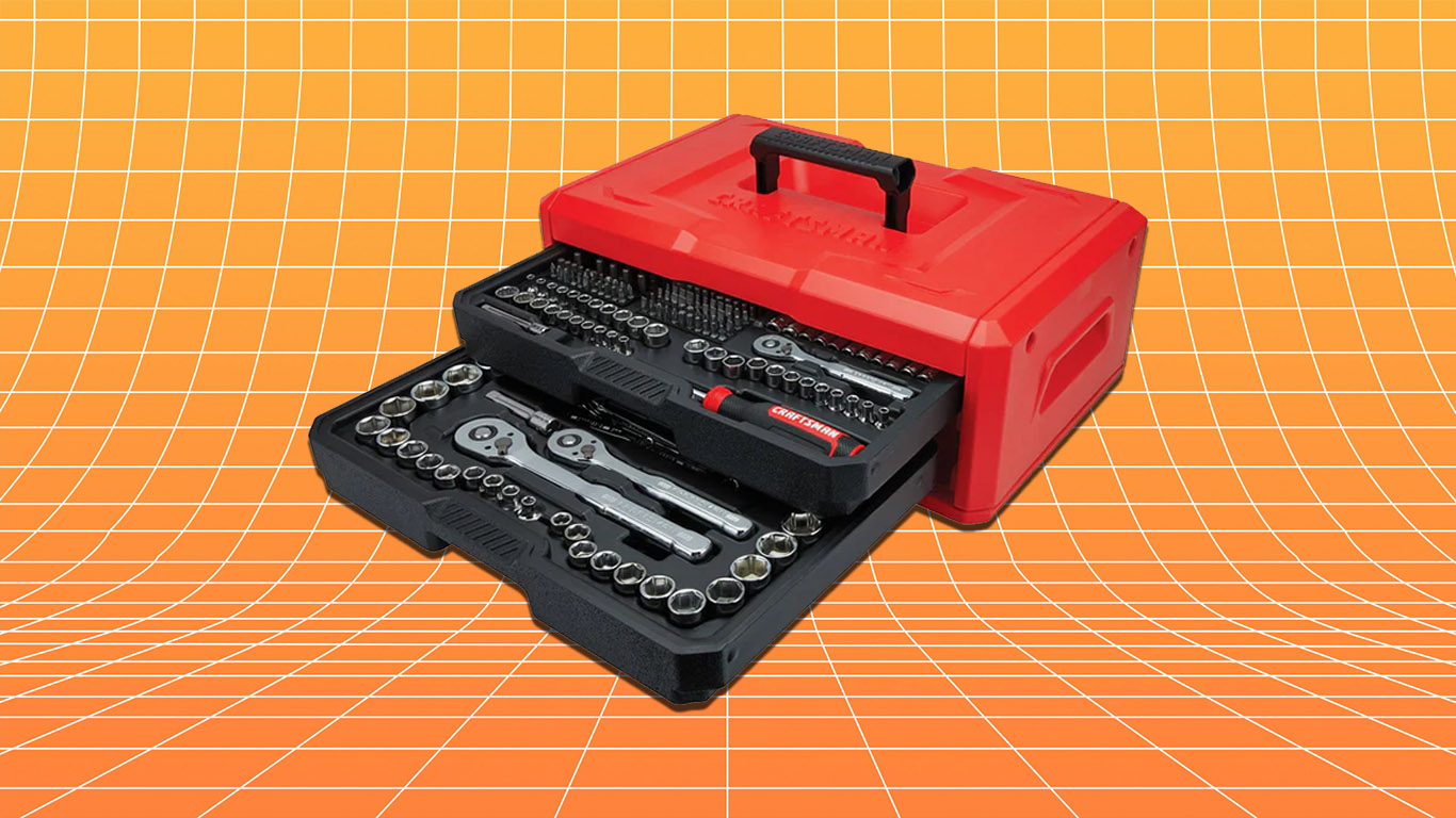 Grab This 256-Piece Craftsman Tool Set for $99.00 at Amazon