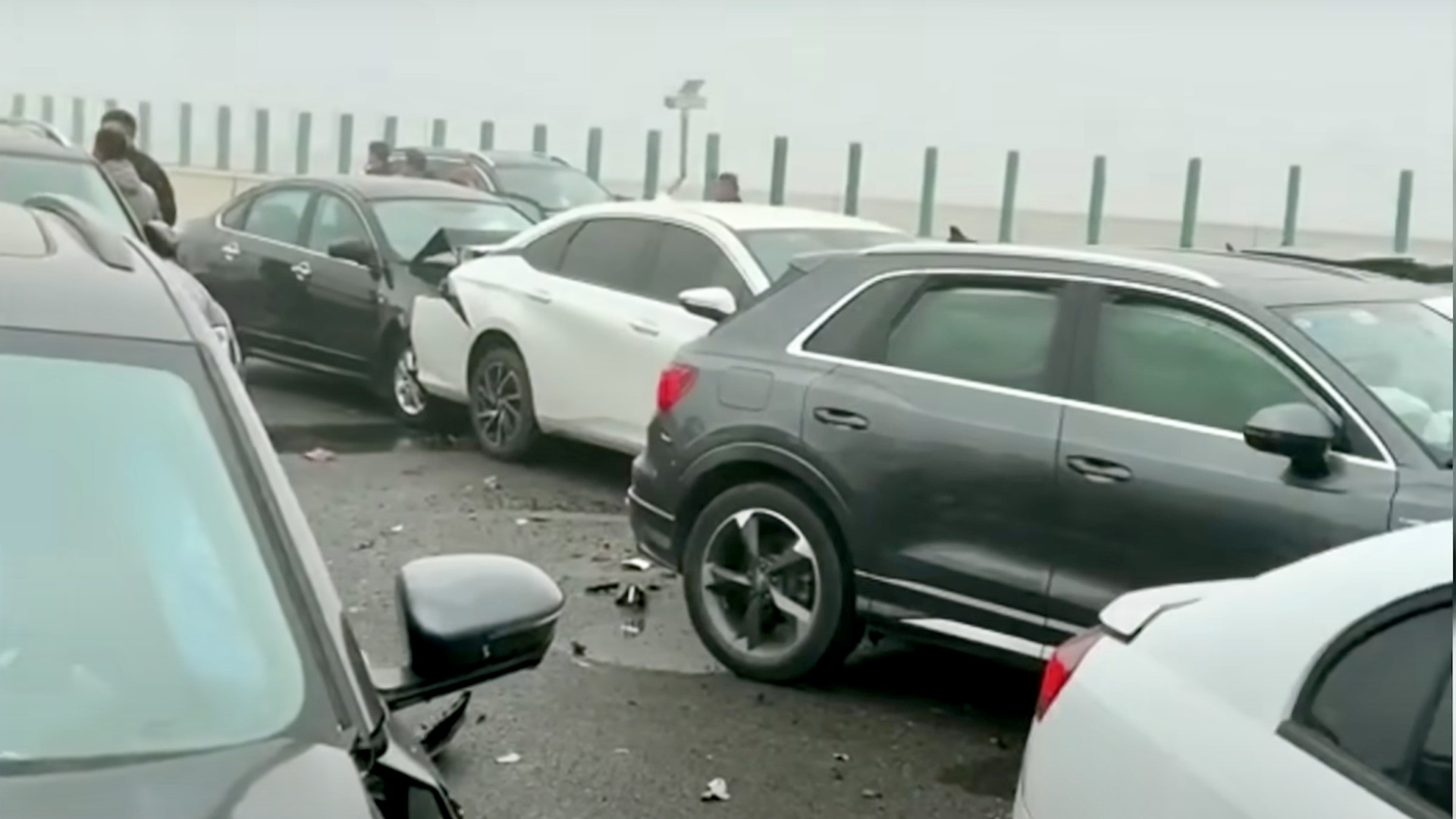 Terrifying Video Shows 100+ Cars Plowing Into Each Other on a Foggy Highway