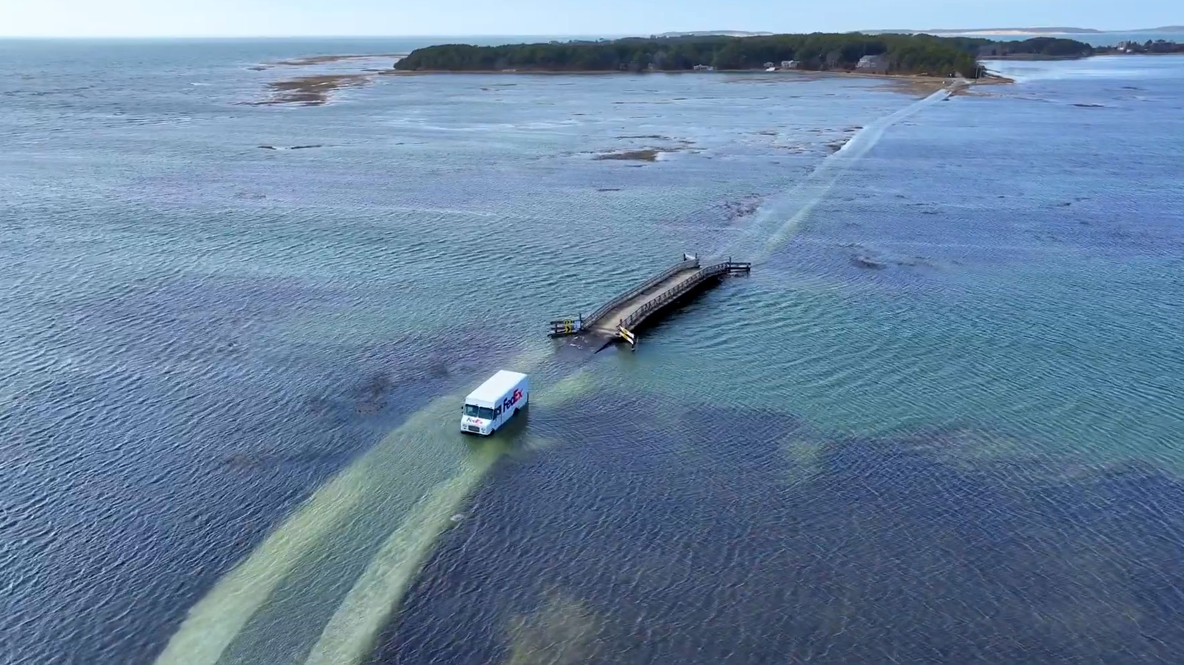 FedEx Van Gets Caught in Rising Tide During Island Delivery Gone Wrong