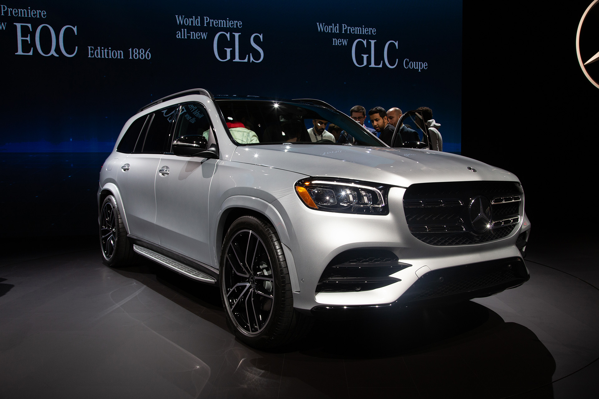 message-editor%2F1555523589633-2019nyias-2020mercedes-benzgls2.jpg