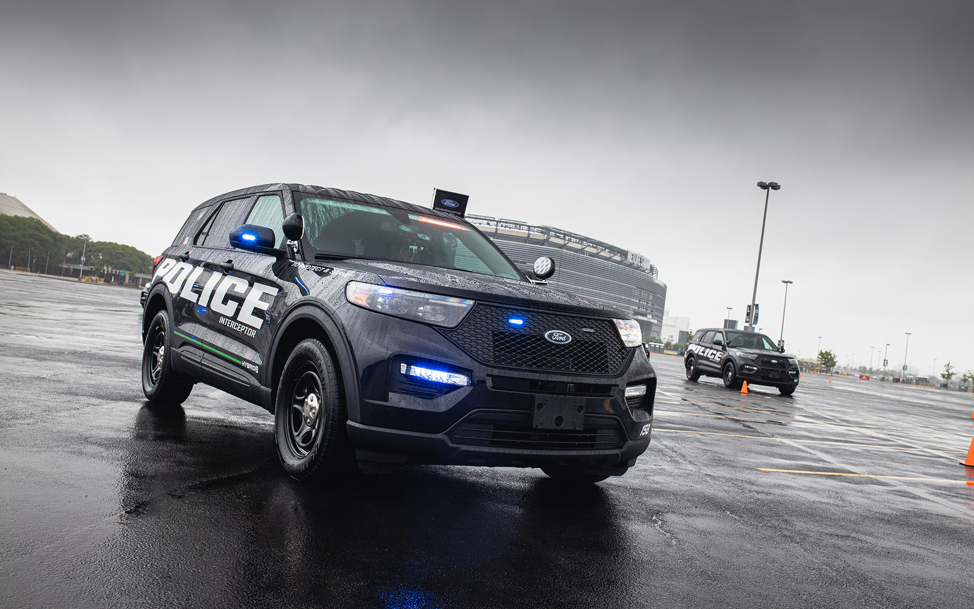 message-editor%2F1562177785793-2020fordpoliceinterceptorutility30.jpg