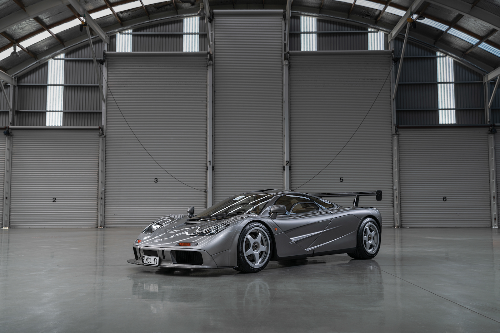 message-editor%2F1563643876236-1994-mclaren-f1--lm-specification--_0.jpg