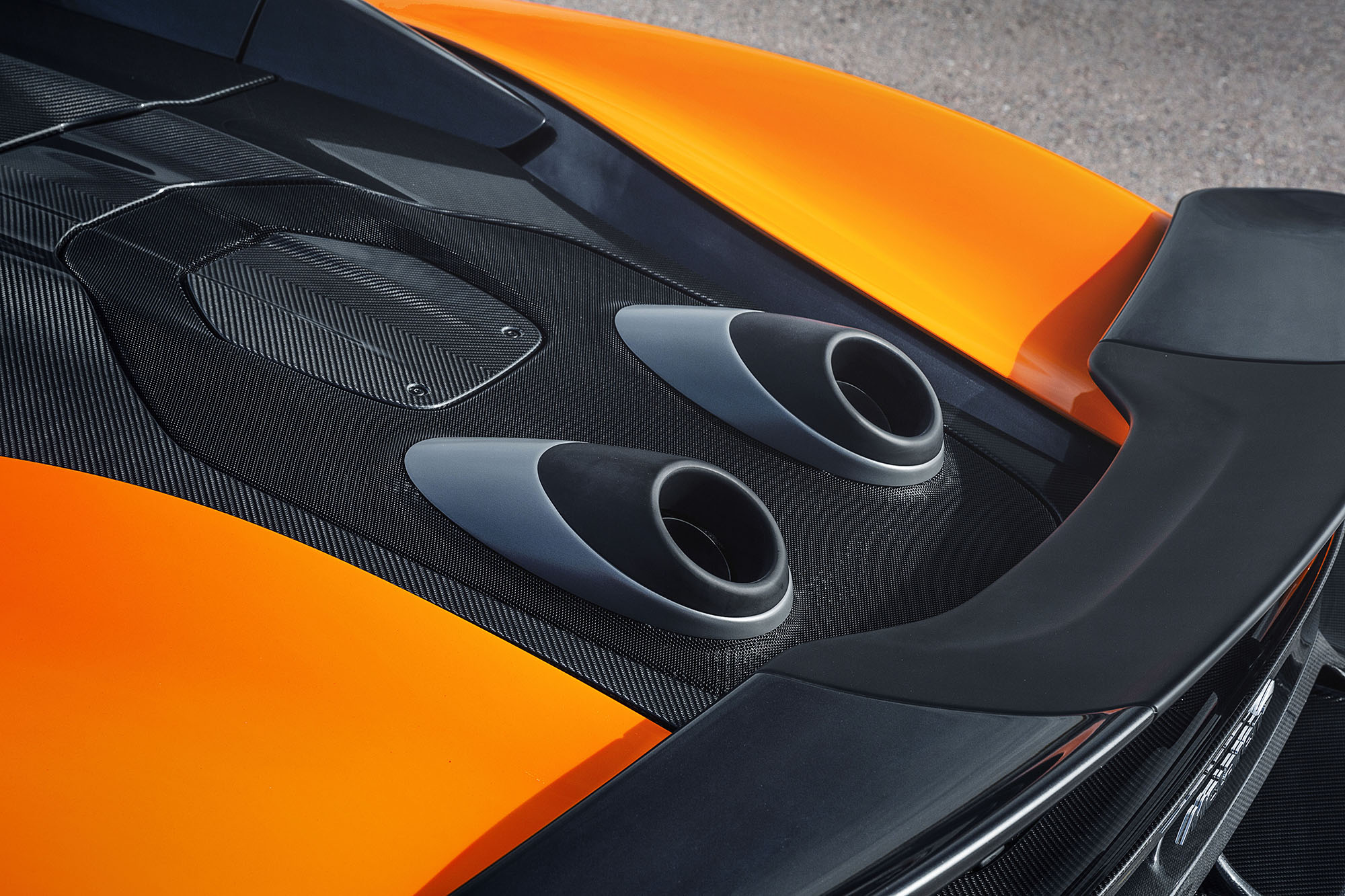 message-editor%2F1565851579522-large-10428-mclaren-600lt-spider-global-test-drive---myan-orange.jpg