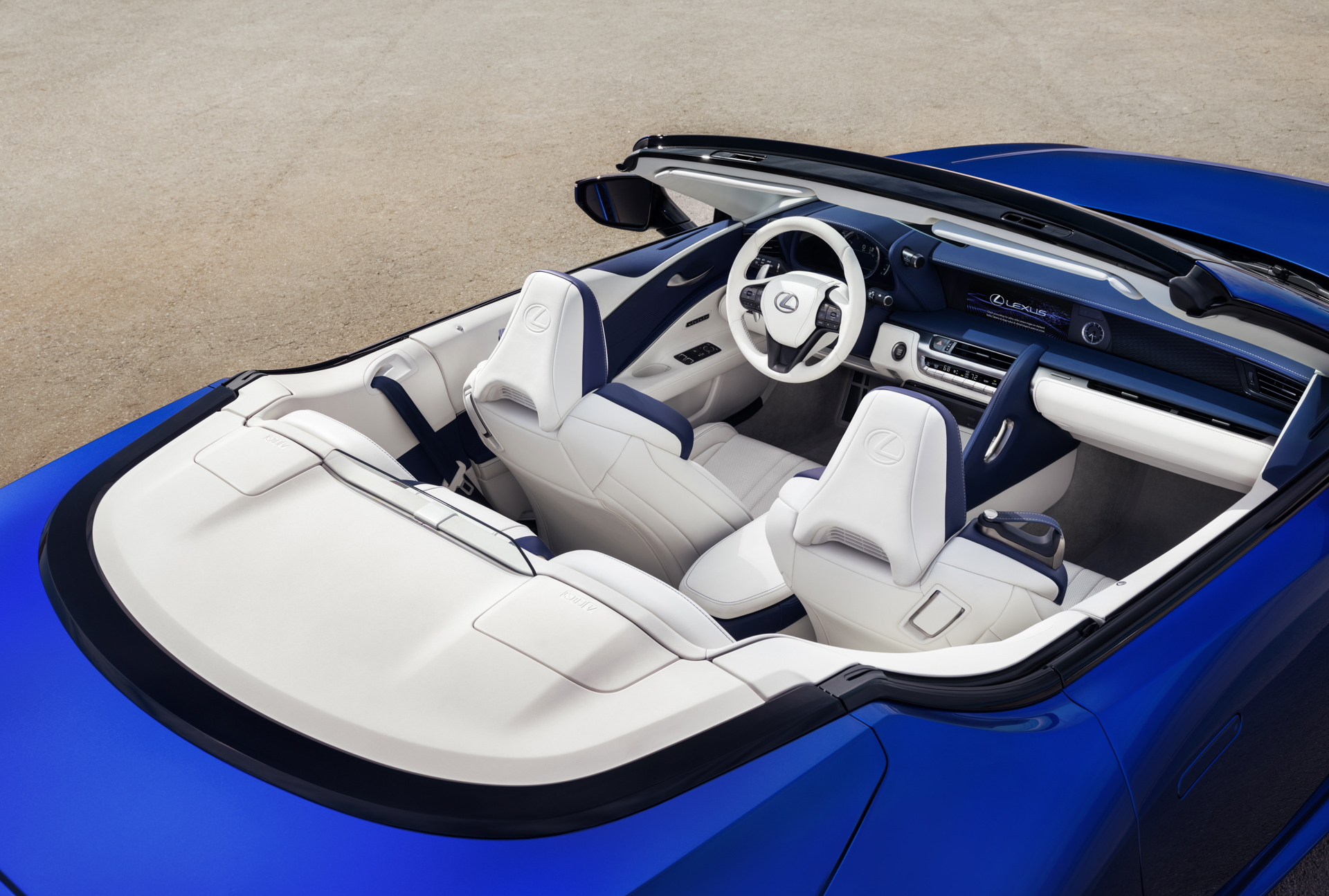 message-editor%2F1573939344710-2021_lexus_lc_500_convertible_09.jpg