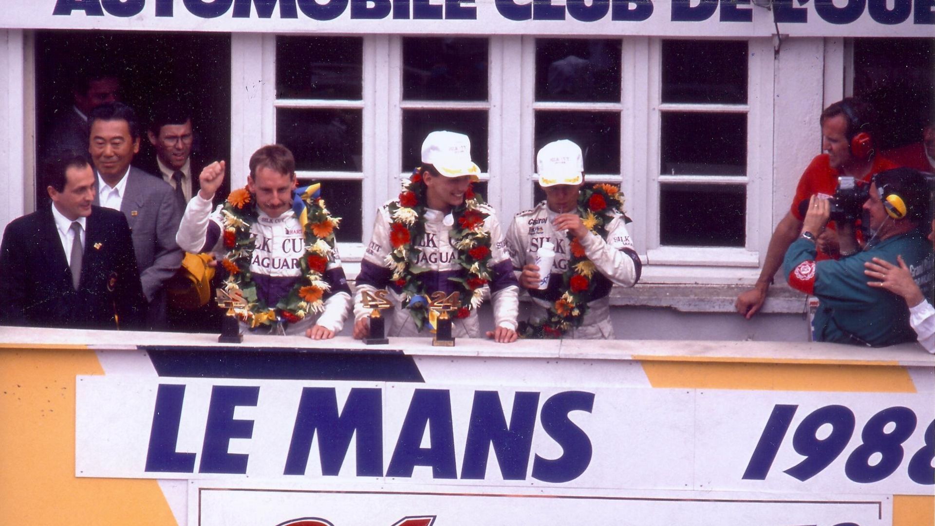 message-editor%2F1578338567434-1988-le-mans-podium.jpg