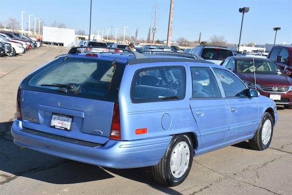 Pristine 1994 Ford Taurus GL Station Wagon