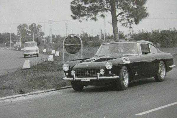 1962 Ferrari 250 GTE 2+2 Polizia