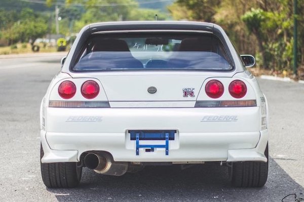 Nissan Skyline GT-R R33 