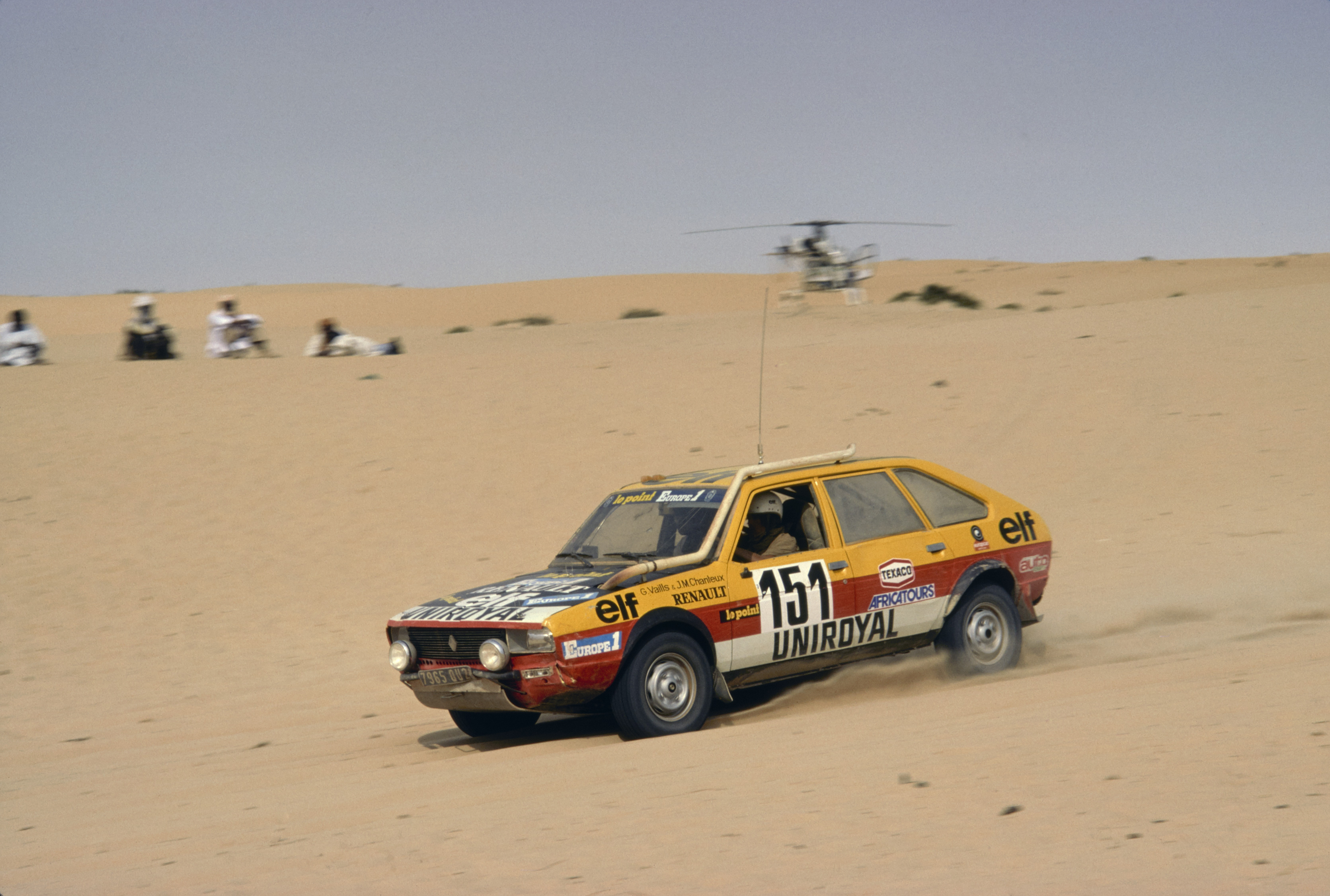 message-editor%2F1610646995260-1982-renault20turbo4x4paris-dakar1.jpg