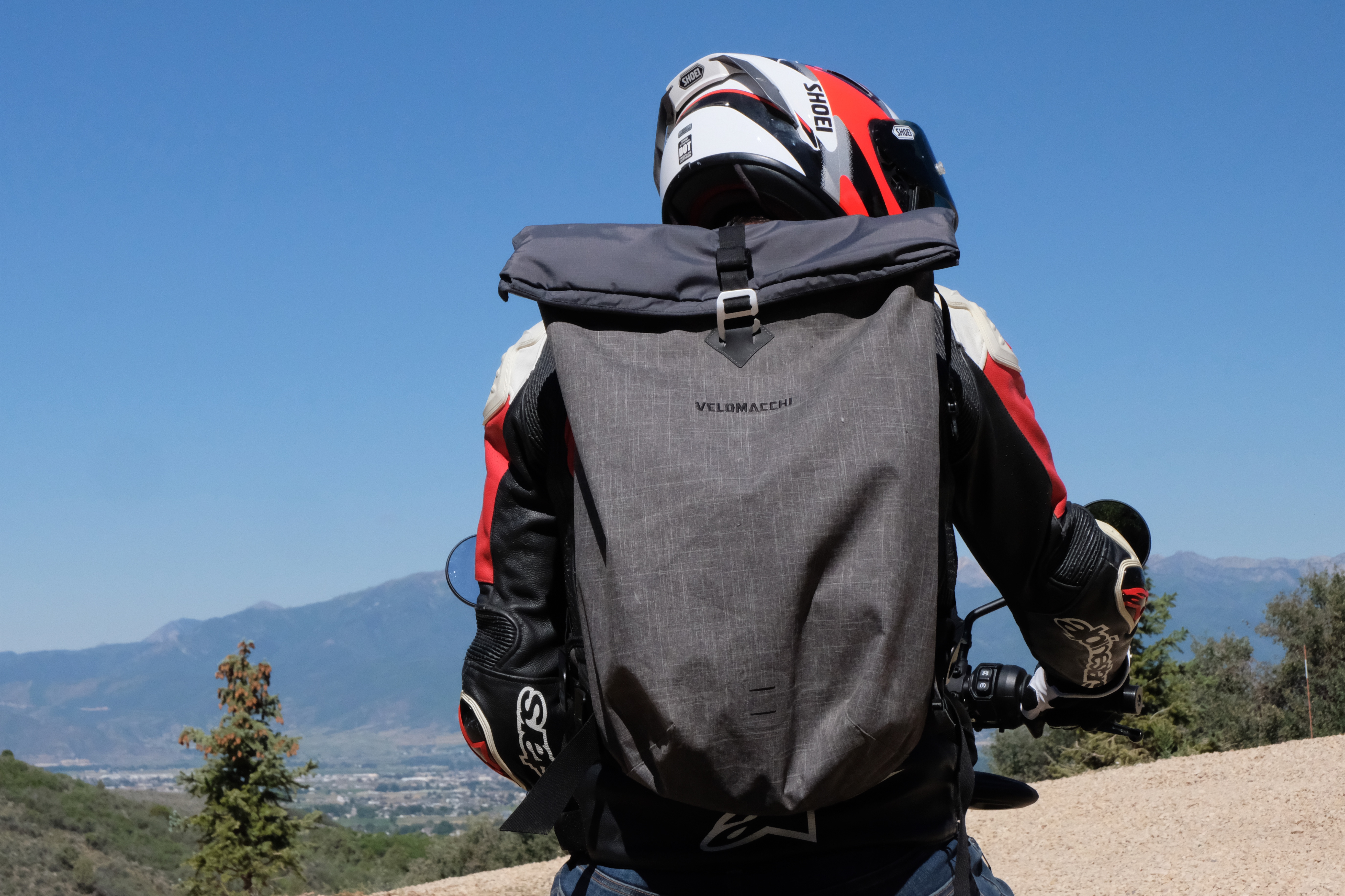 Velomacchi's 35L Giro Backpack.