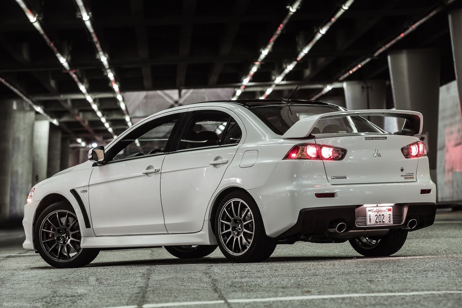 message-editor%2F1625069093941-mitsubishi-lancer_evolution_final_edition-2015-1600-08.jpg