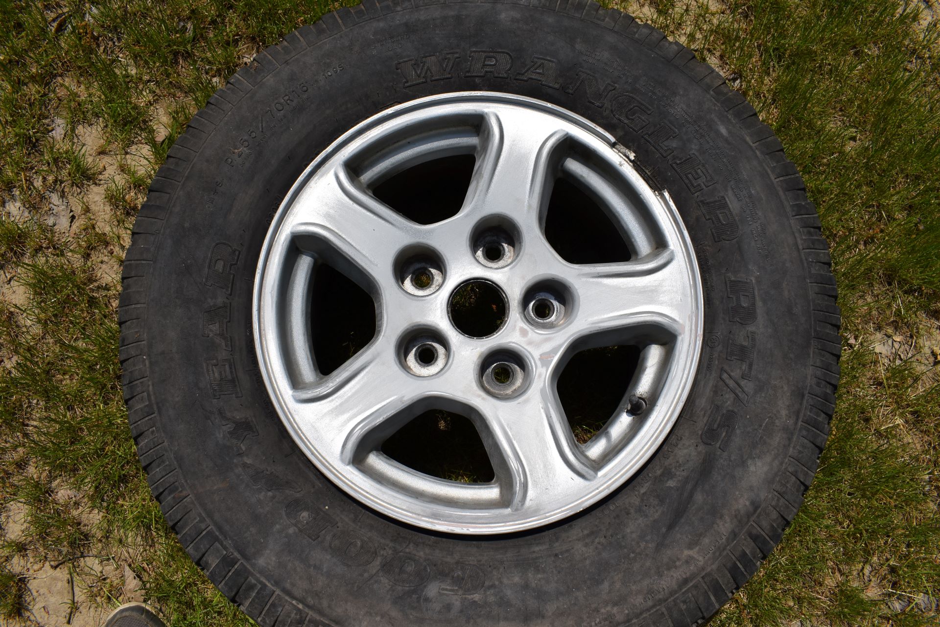 A close look at an aluminum wheel.