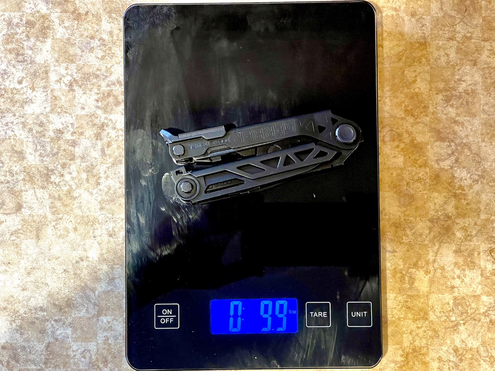 Gerber Gear Center-Drive Multitool size and weight