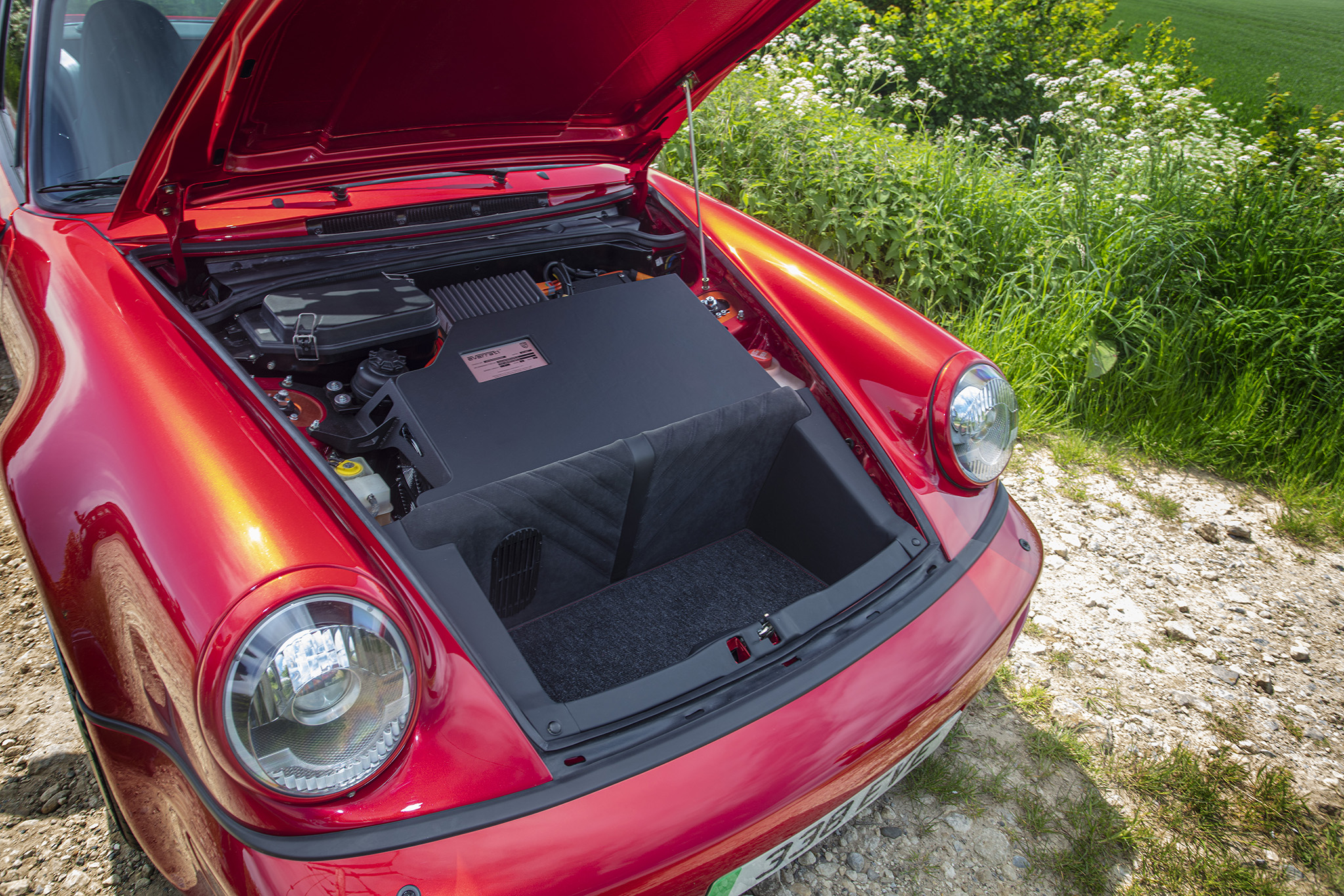 Everrati 964 Signature Review: An Electric-Swapped 911 Is Sacrilegious Fun