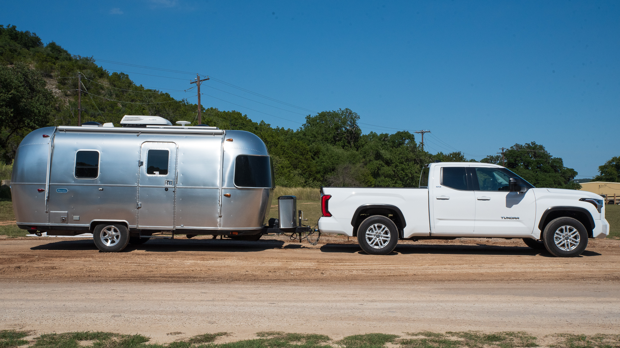 How the 2022 Toyota Tundra Tows More Than Before Without Leaf Springs