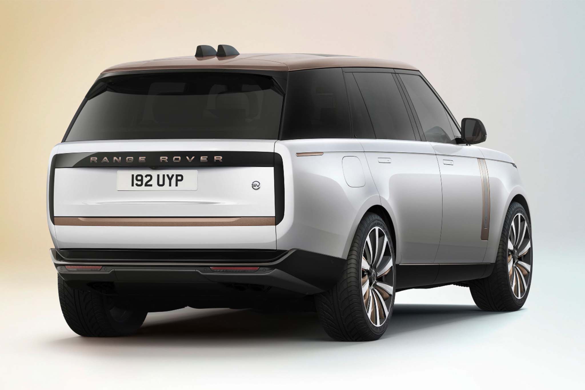 2022 Range Rover: Next-Gen Luxury Icon Readies for the Electric Age