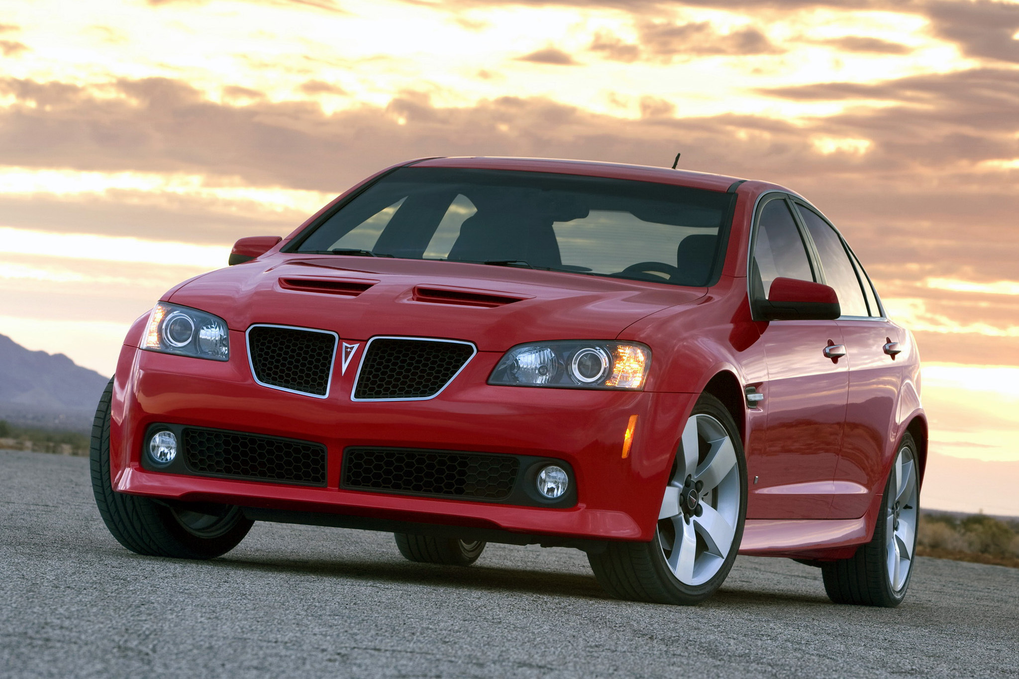 message-editor%2F1639514005034-photos_pontiac_g8_2008_4.jpg