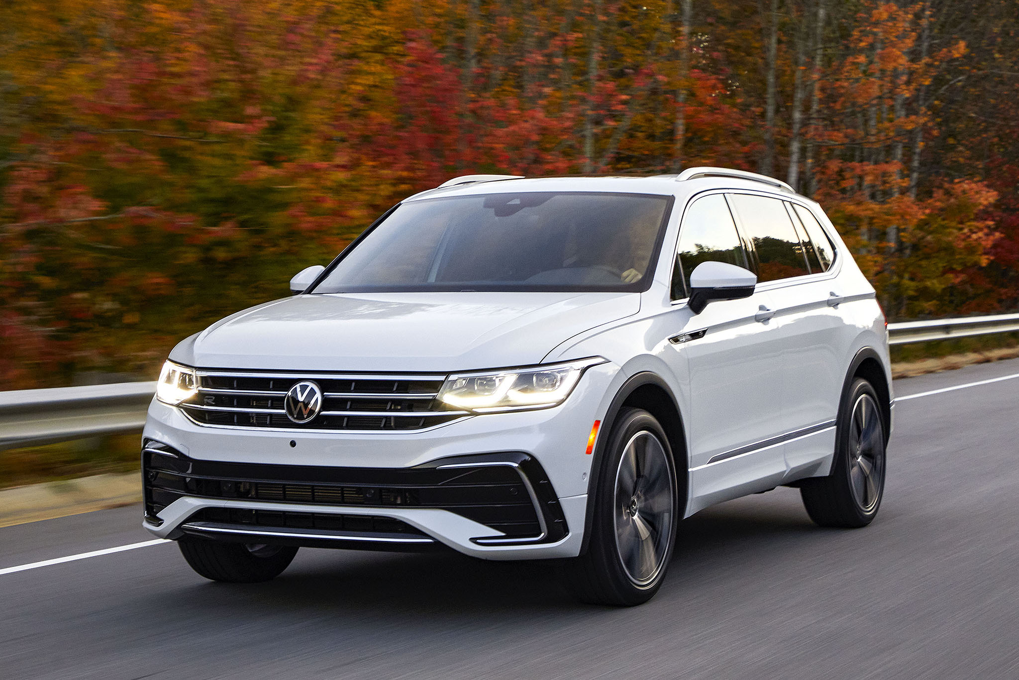 message-editor%2F1643911371003-large-14961-2022tiguan.jpg