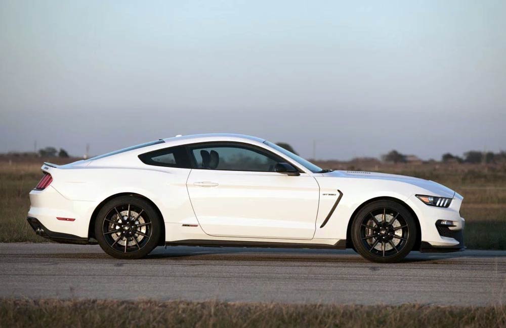 030916-hennessey-ford-mustang-shelby-gt350-supercharged-art-2.jpg