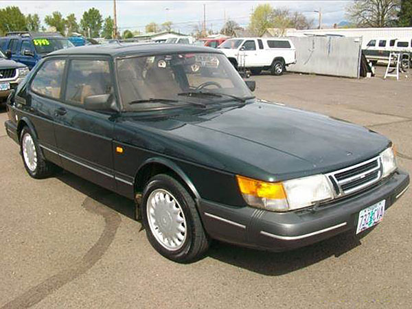 10cheapcarsworthbuy_1993saab900s_art.jpg