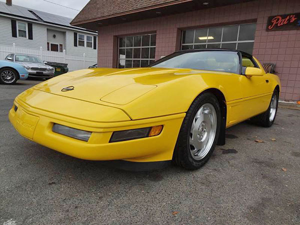 10cheapcarsworthbuy_1996chevroletcorvette_art.jpg