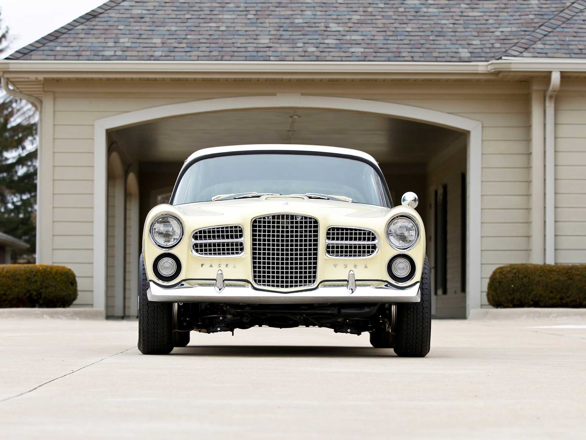 1959_facel_vega_front.jpg