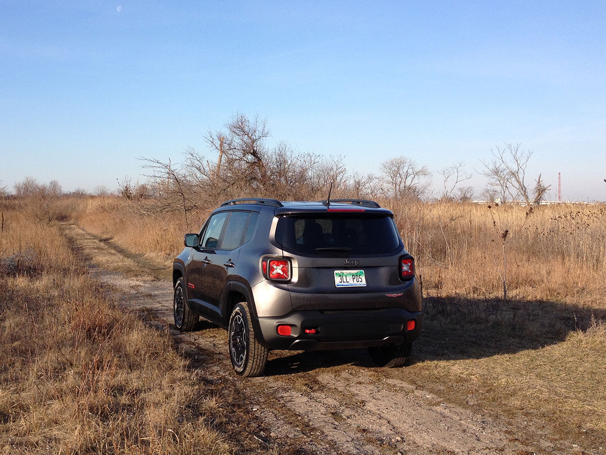 2016-jeep-renegade-art-2.jpg