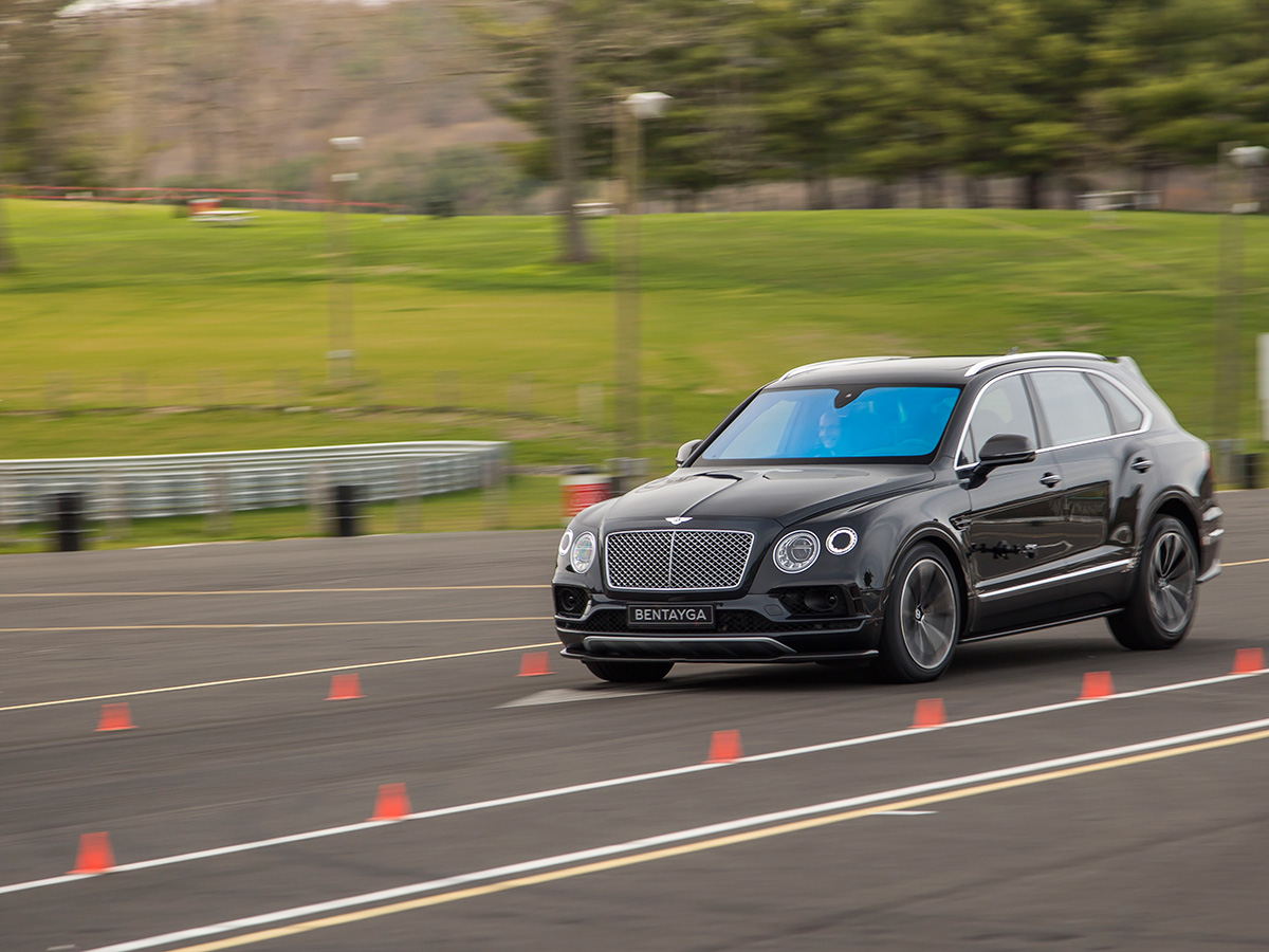 bentley-bentayga-track-art-2.jpg