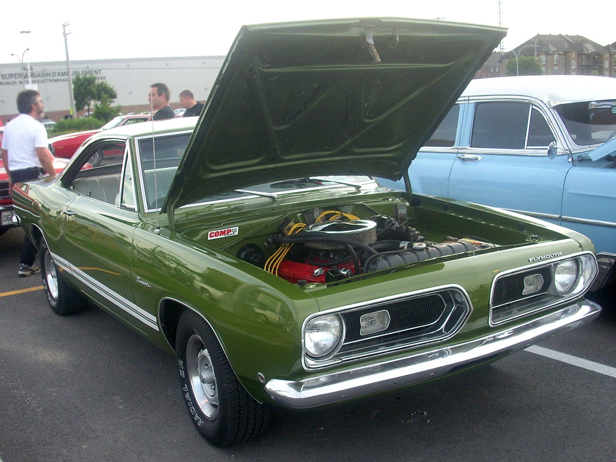 buyers-guide-american-muscle-1968-plymouth-barracuda-art.jpg