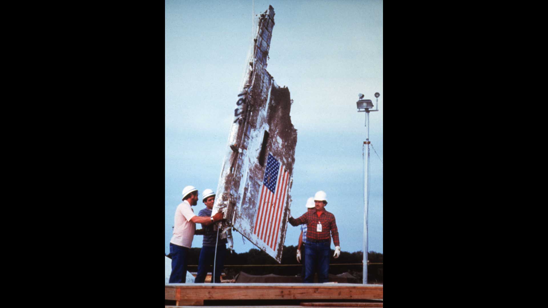 challenger-explosion-ss-16.jpg