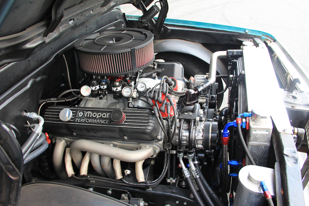 chevy-c10-mopar-engine-motor-2.jpg