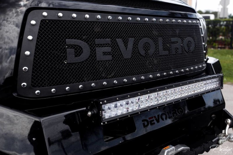 devolro-tundra-limo-grille.jpg