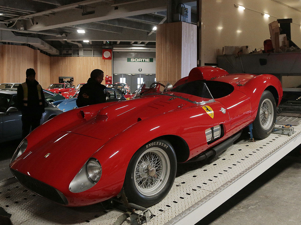 expensive-cars-auctions-1957-ferrari-335s-art.jpg