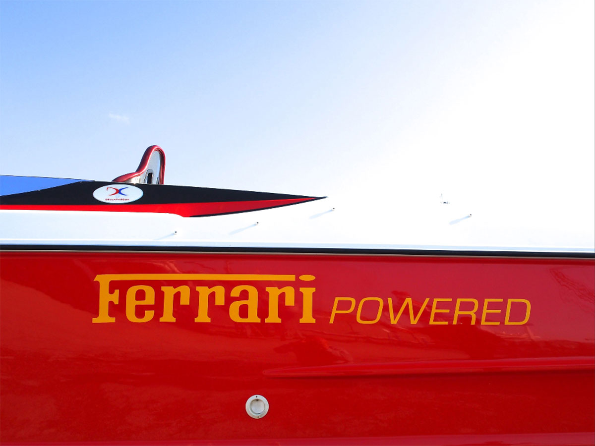 ferrariboat_art_6.jpg