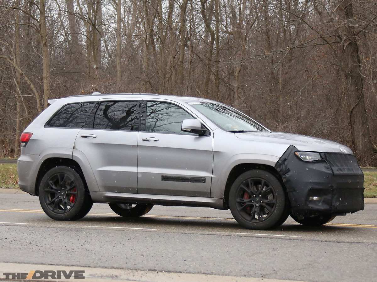 hellcat-jeep-grand-cherokee-trackhawk-spy-art-4.jpg