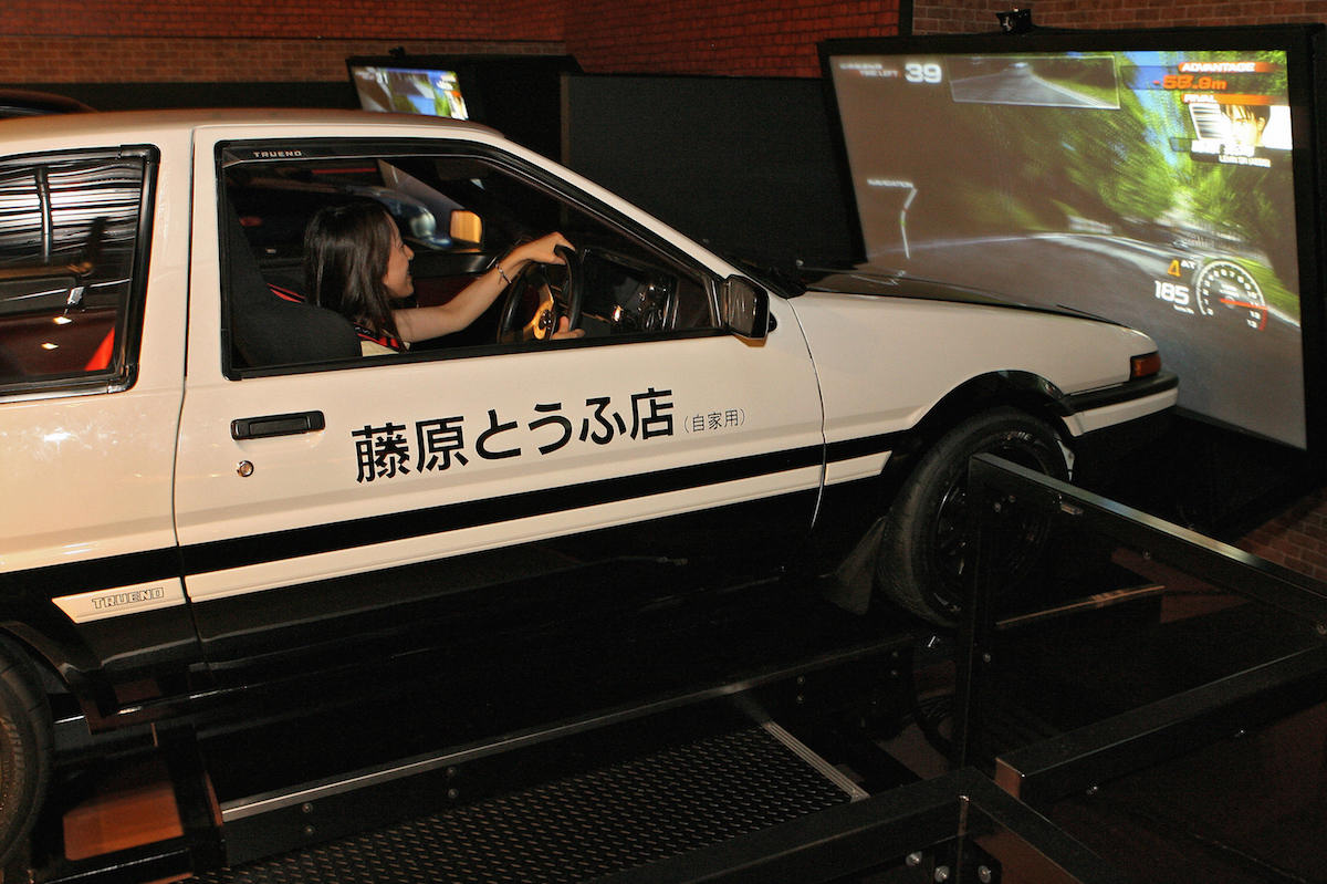 Dorifto! Initial D Arcade Game Has Real (Moving) Cars