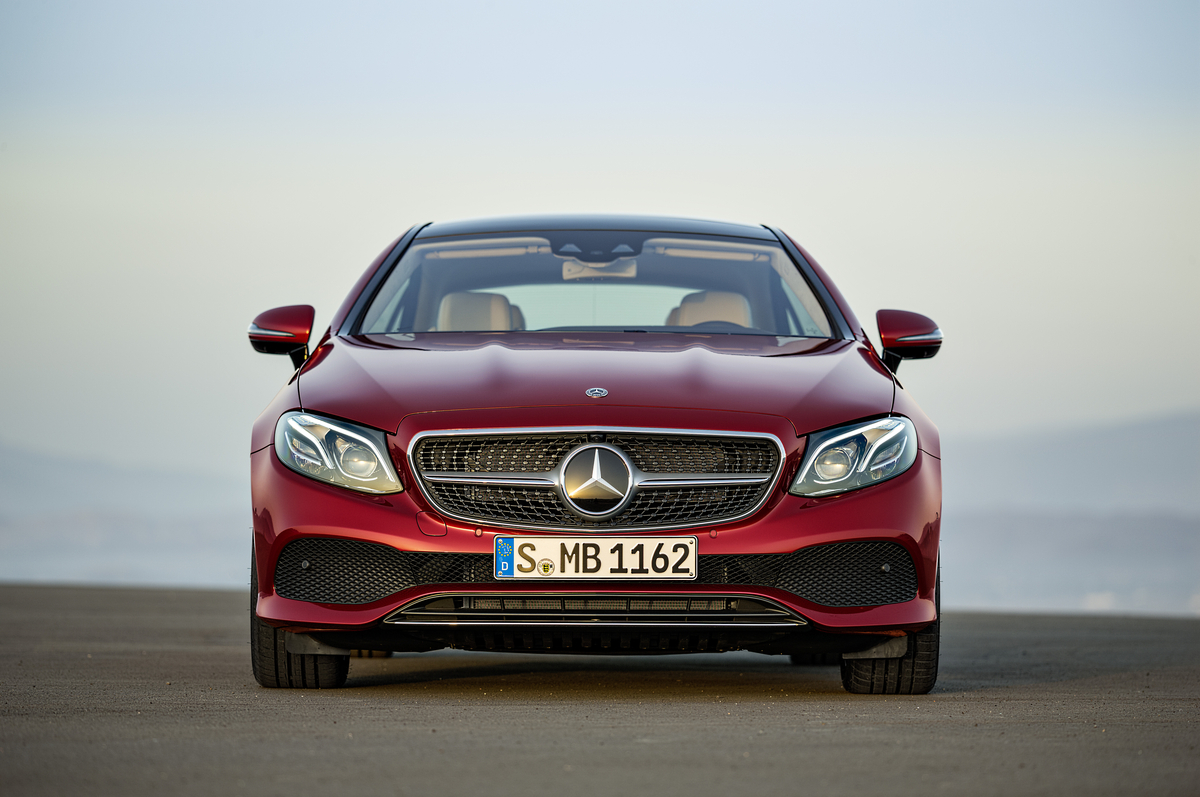 mercedes-benz_e-class_coupe_red_4.jpg