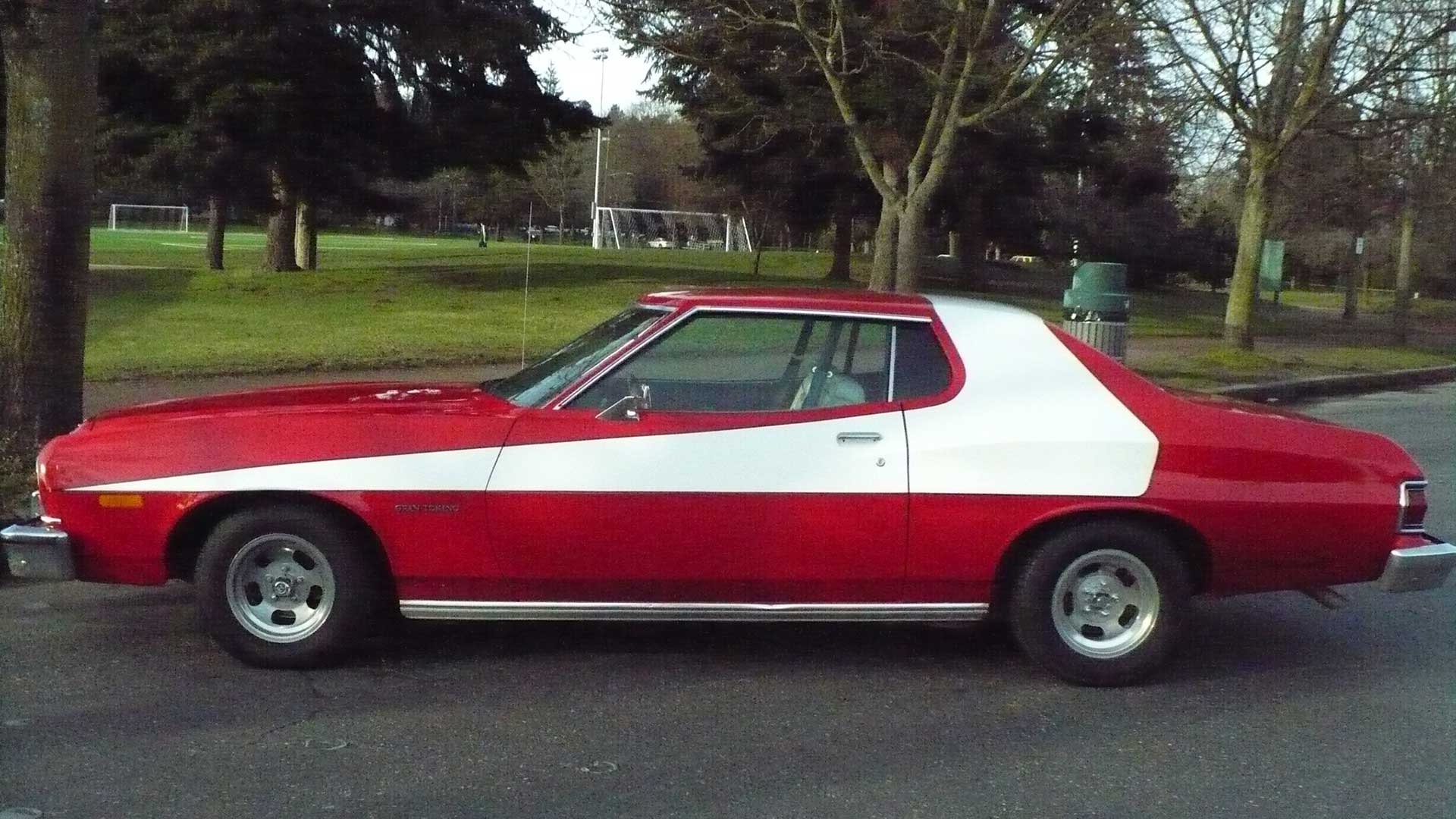 seattletimemachine_starskyandhutch_ss.jpg