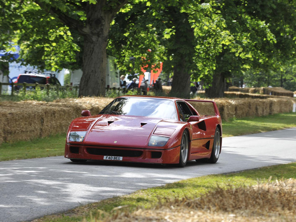 supercarheadaches_ferrarif40_art.jpg