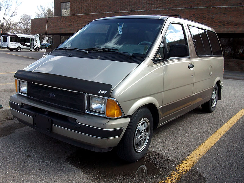 vintage-cars-ford-aerostar-art.jpg