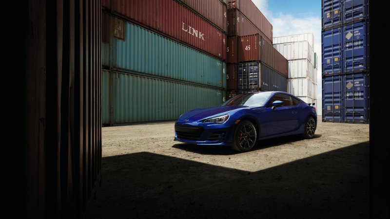 Subaru Keeps the BRZ Basic and Walmart to Start Selling Cars: The Evening Rush