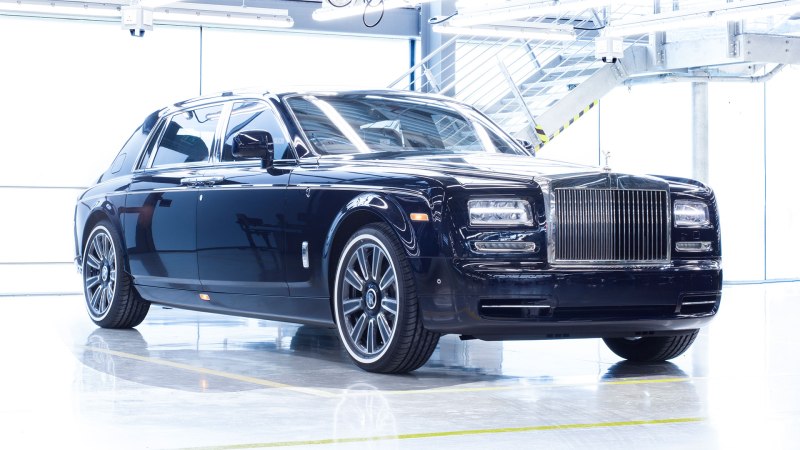 Rolls-Royce’s Final Phantom Is a One-Off, Road-Going Ocean Liner