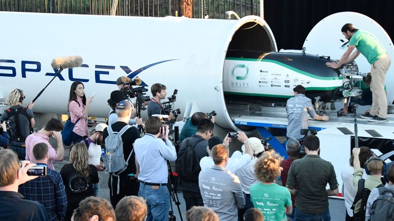 Delft University Wins SpaceX Hyperloop Competition