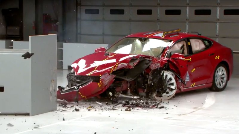 Tesla Model S, BMW i3 Fall Short of IIHS “Top Safety Pick” Rating