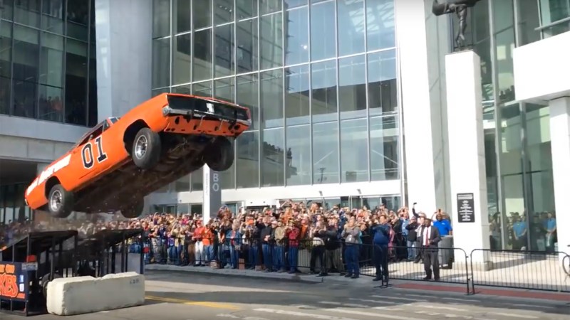 Epic <em>Dukes of Hazzard</em> General Lee Stunt in Detroit Ends, Predictably, in Awesome Crash